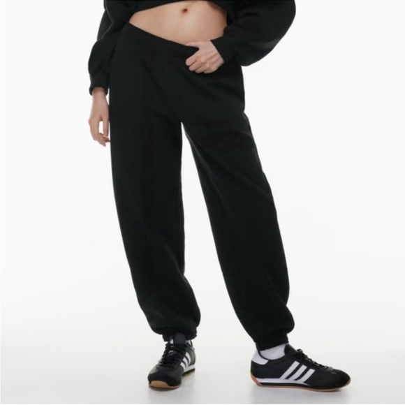 TNA Sweatfleece Mega Fit Sweatpants in Black Size Small - Picture 1 of 5
